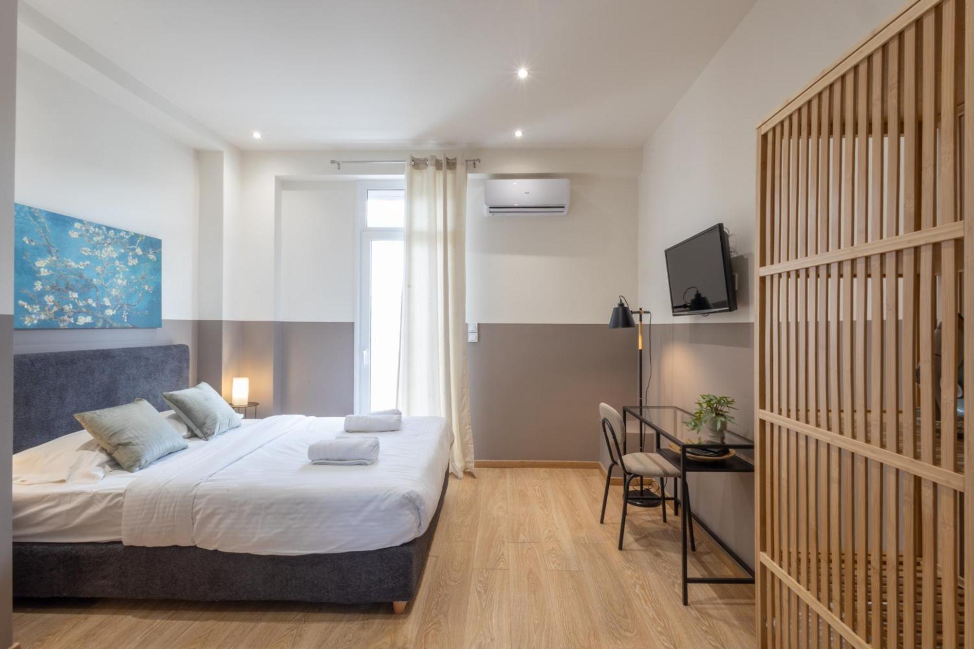 Luxurious 3-Bedroom Seaside Retreat Fully Renovated In 2025 Athènes Extérieur photo