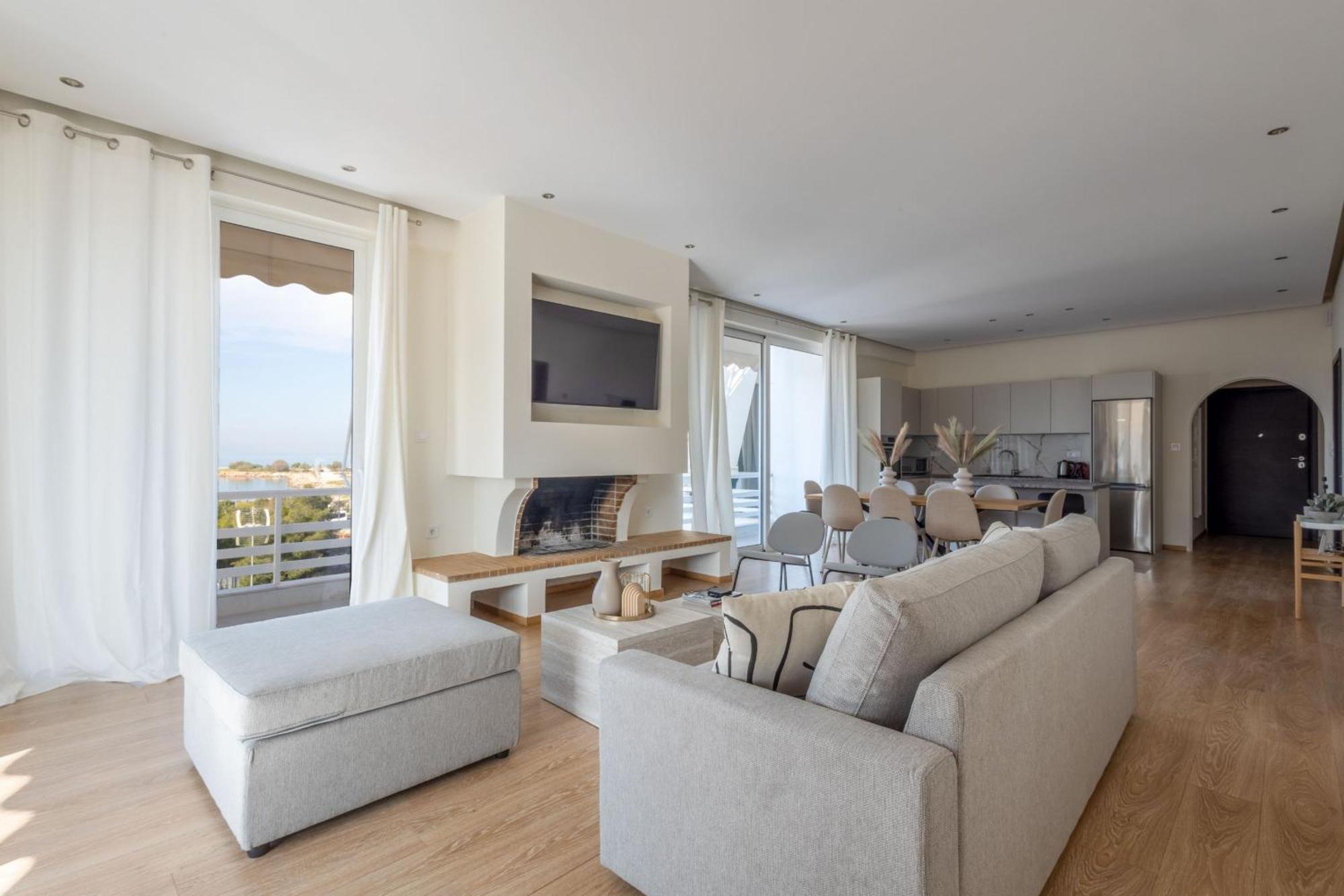 Luxurious 3-Bedroom Seaside Retreat Fully Renovated In 2025 Athènes Extérieur photo